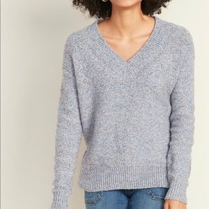 4 FOR 25 🌿🍷 Old Navy Vneck sweater
